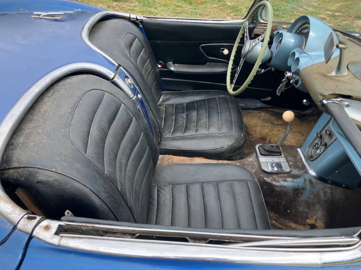 Chevy-corvette-convertible-1959-blue-5