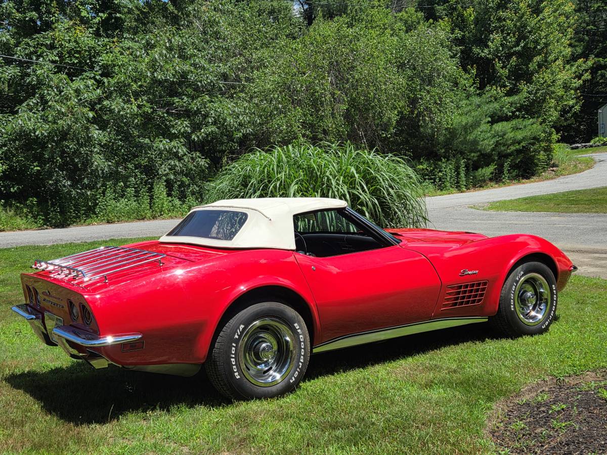Chevy-corvette-convertible-1971-red