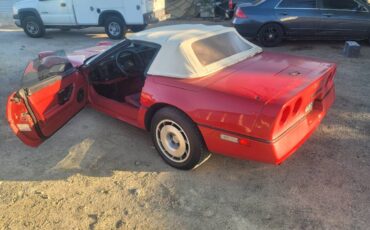 Chevy-corvette-convertible-1987-red