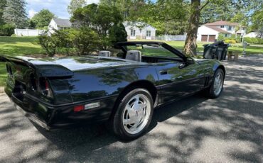 Chevy-corvette-convertible-1988-black-5