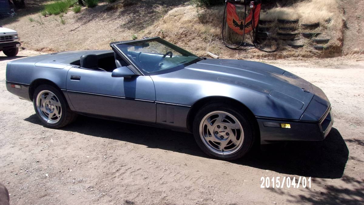 Chevy-corvette-convertible-1990-blue-1