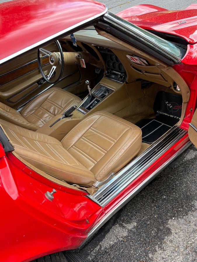 Chevy-corvette-coupe-1975-red-3