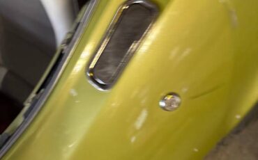 Chevy-corvette-coupe-1980-green-8