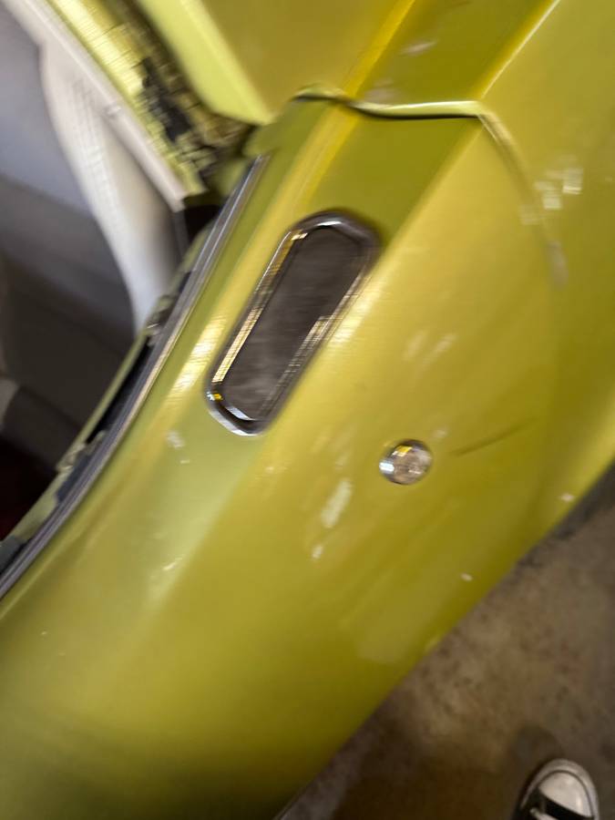 Chevy-corvette-coupe-1980-green-8