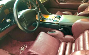 Chevy-corvette-coupe-1993-red-12