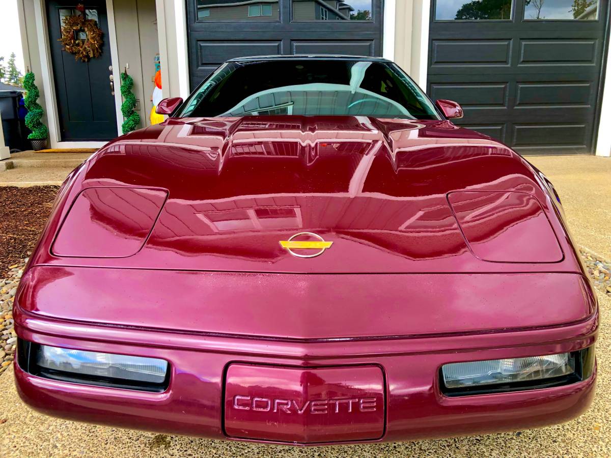 Chevy-corvette-coupe-1993-red-9