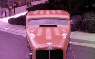 Chevy-coupe-1933-red-1