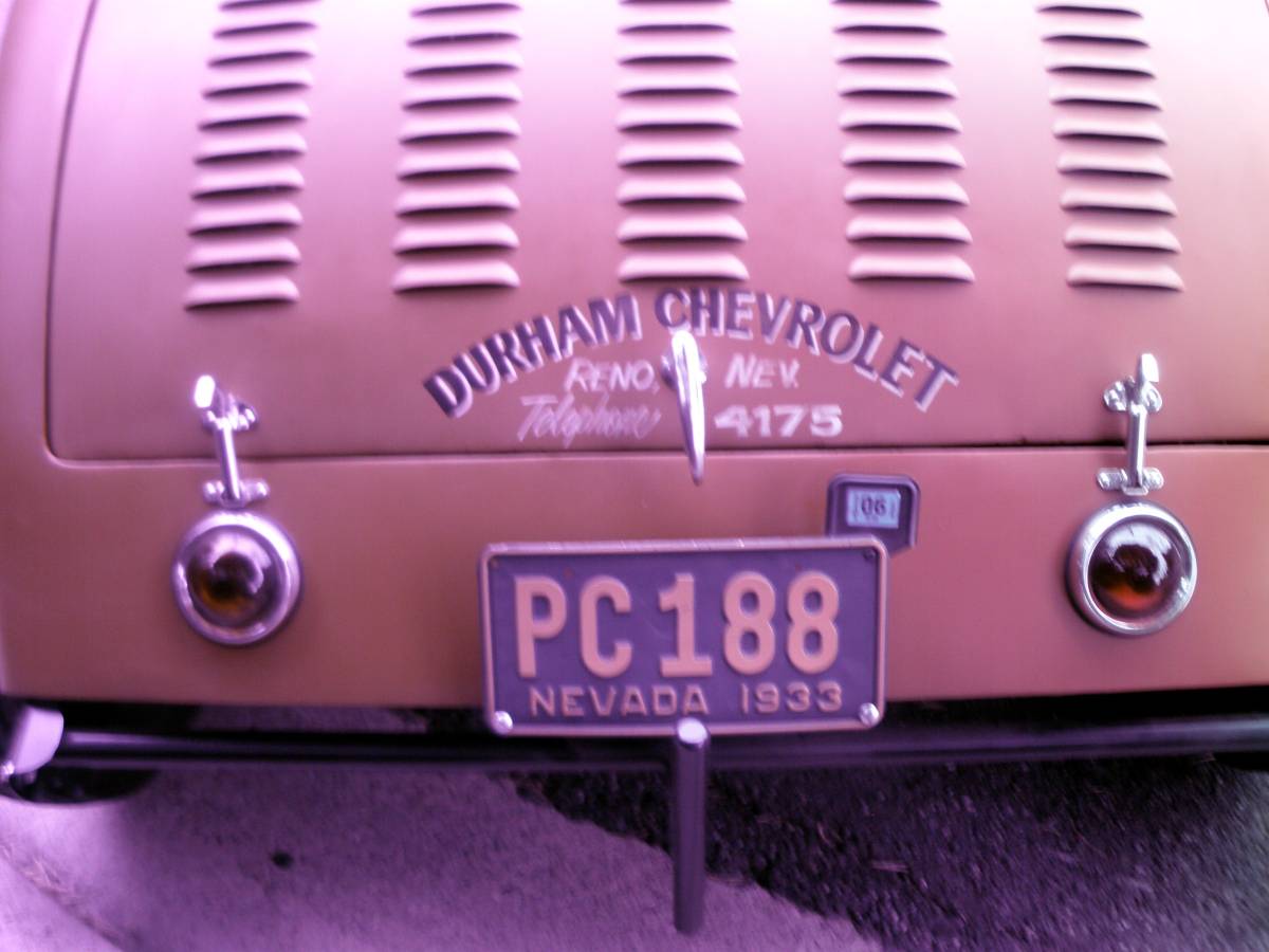 Chevy-coupe-1933-red-3