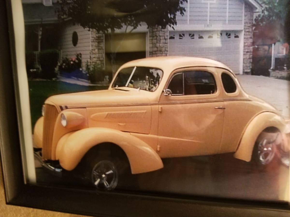 Chevy-coupe-1937-yellow-10