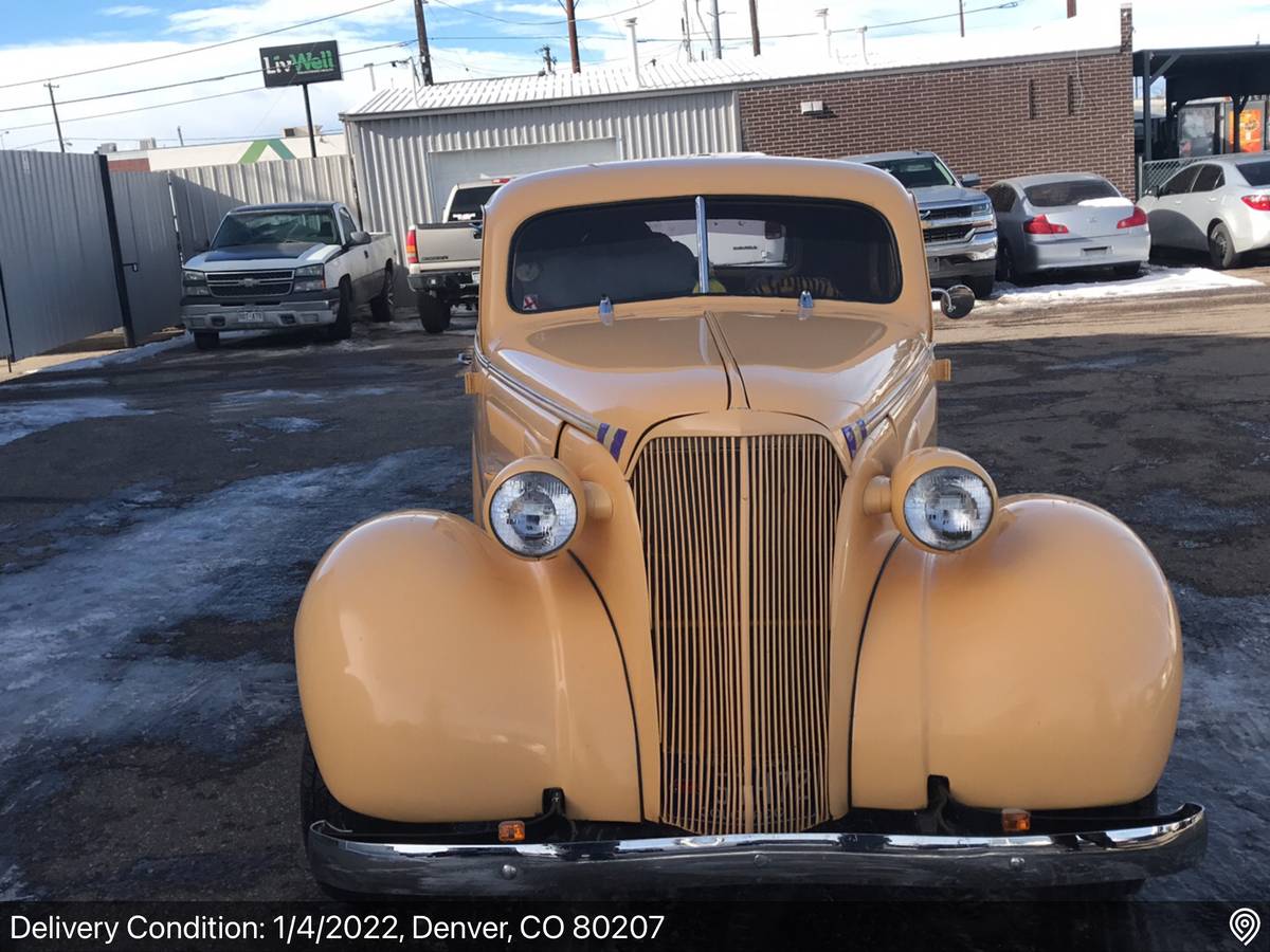 Chevy-coupe-1937-yellow-2