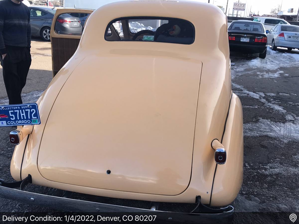 Chevy-coupe-1937-yellow-9