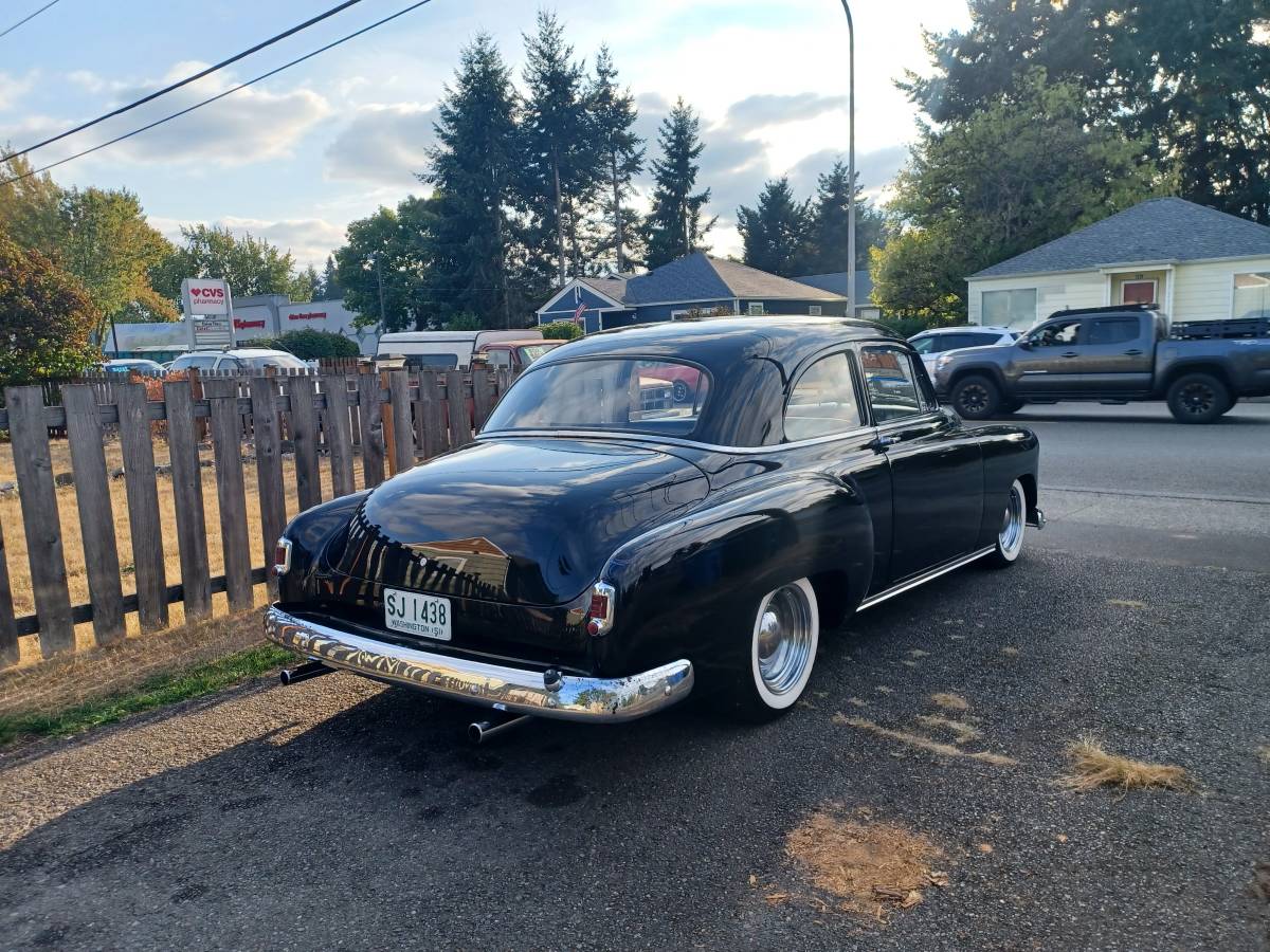 Chevy-coupe-1951-black-10