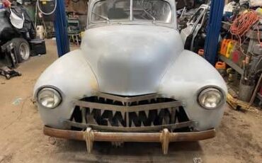 Chevy-delux-1947-grey-6