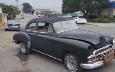 Chevy-deluxe-1949-black-1