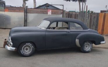 Chevy-deluxe-1949-black