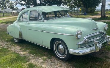Chevy-deluxe-1950-green-6
