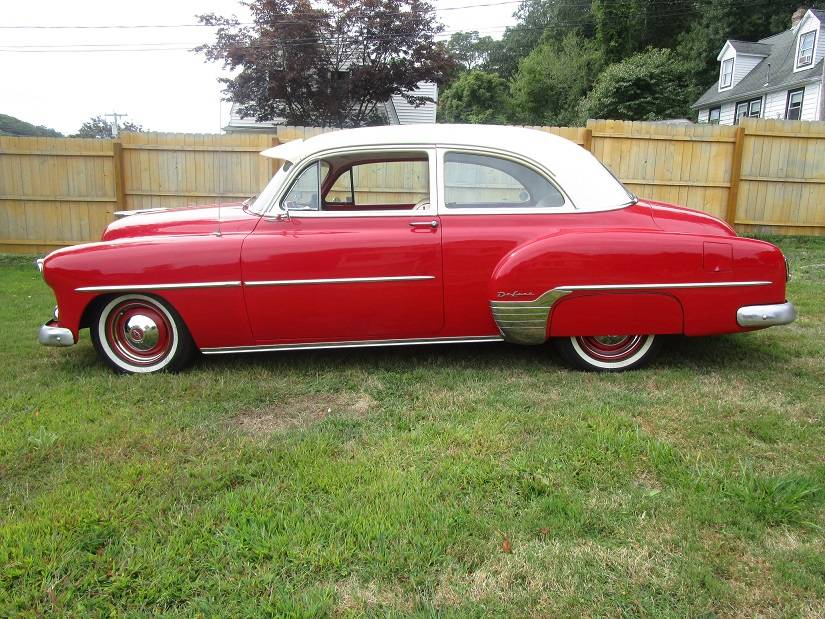 Chevy-deluxe-1952-red-1