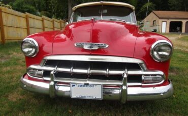 Chevy-deluxe-1952-red-2