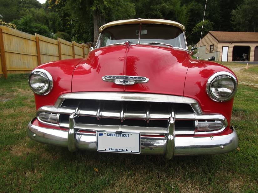 Chevy-deluxe-1952-red-2