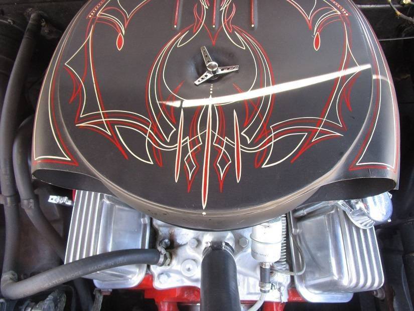 Chevy-deluxe-1952-red-22