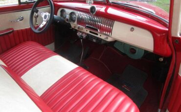 Chevy-deluxe-1952-red-9