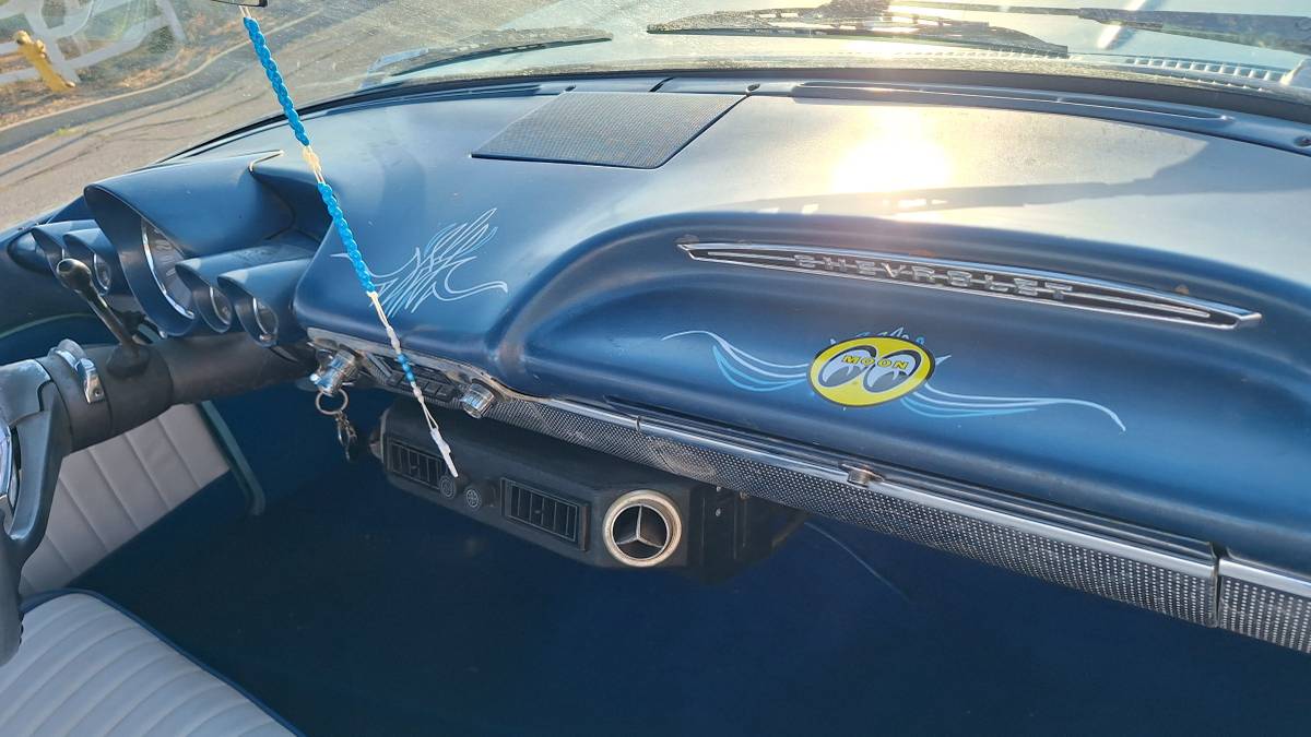 Chevy-el-camino-1960-18
