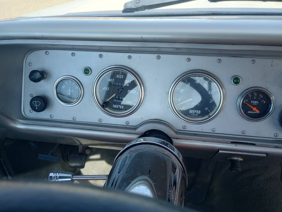 Chevy-el-camino-1964-silver-18