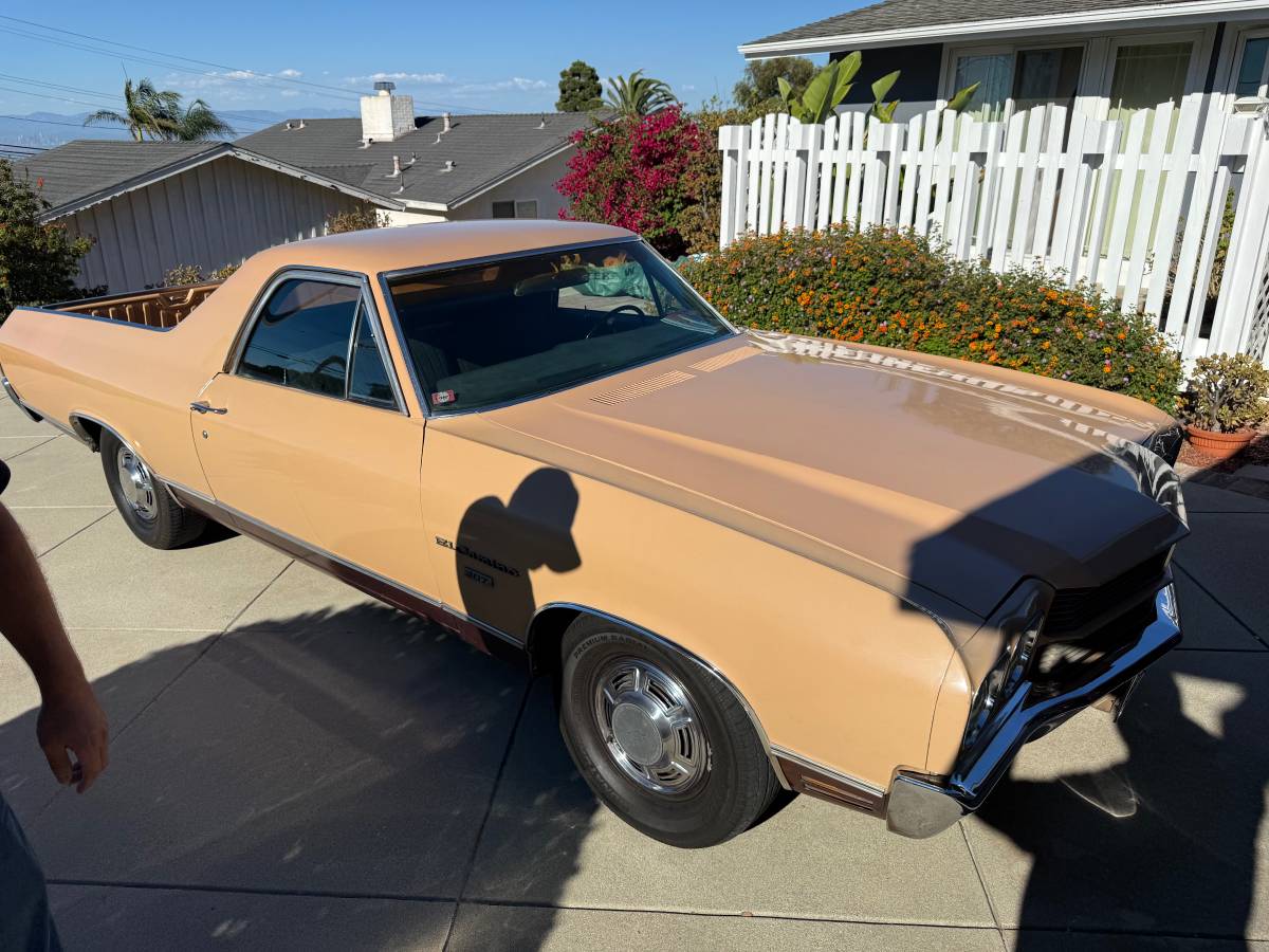 Chevy-el-camino-1970-brown-2