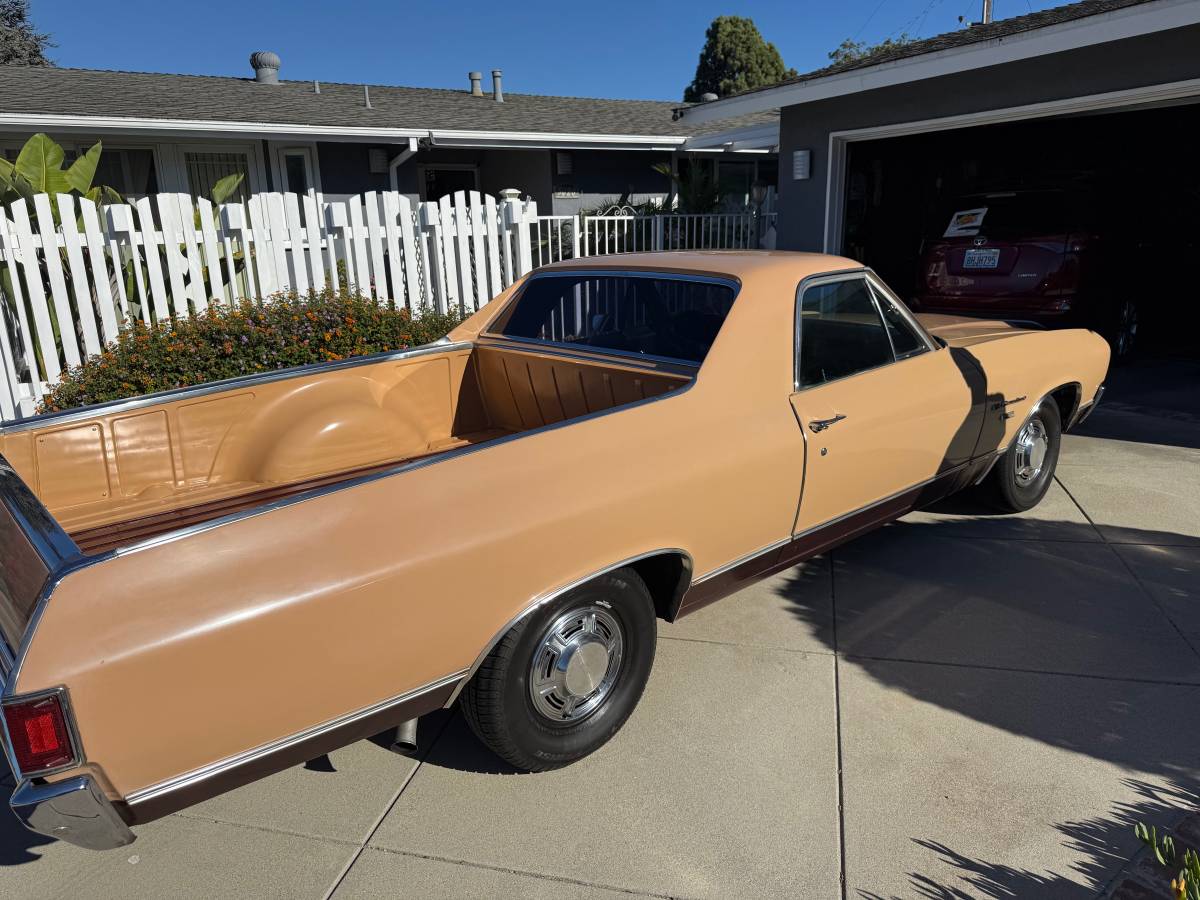 Chevy-el-camino-1970-brown-3