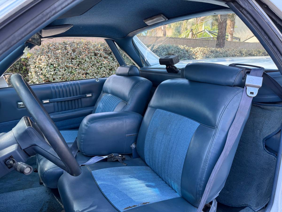 Chevy-el-camino-1975-13