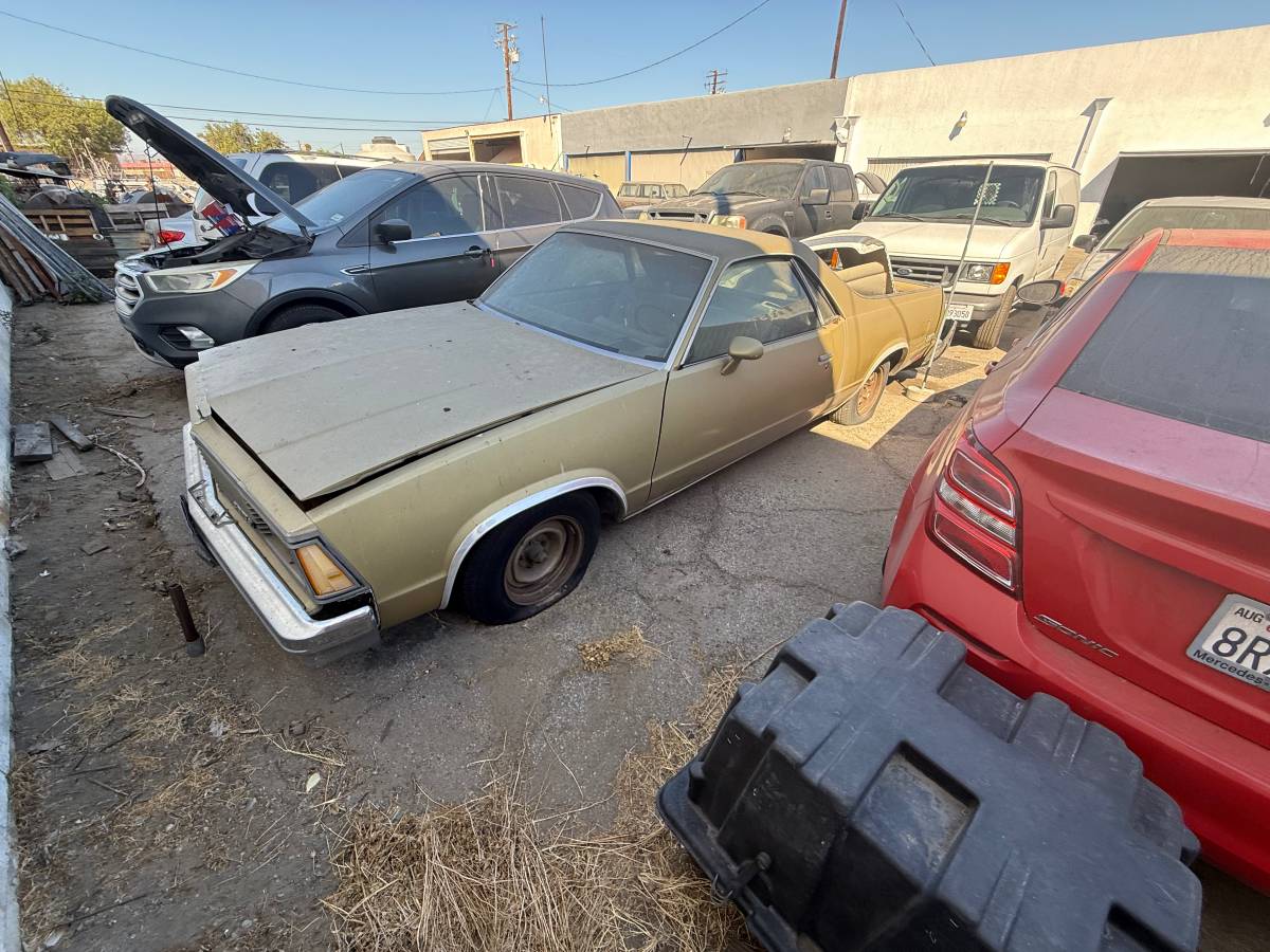 Chevy-el-camino-1982-1