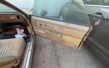 Chevy-el-camino-1982-8