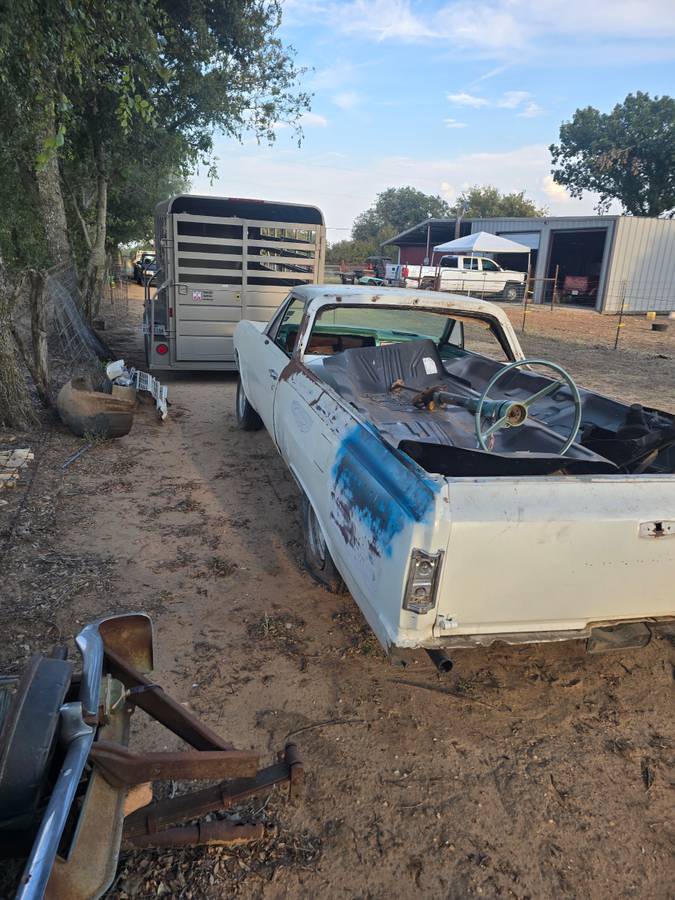 Chevy-elcameno-1965-white-13