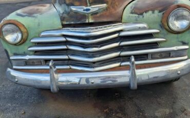 Chevy-fleetline-sedan-1948-green-4