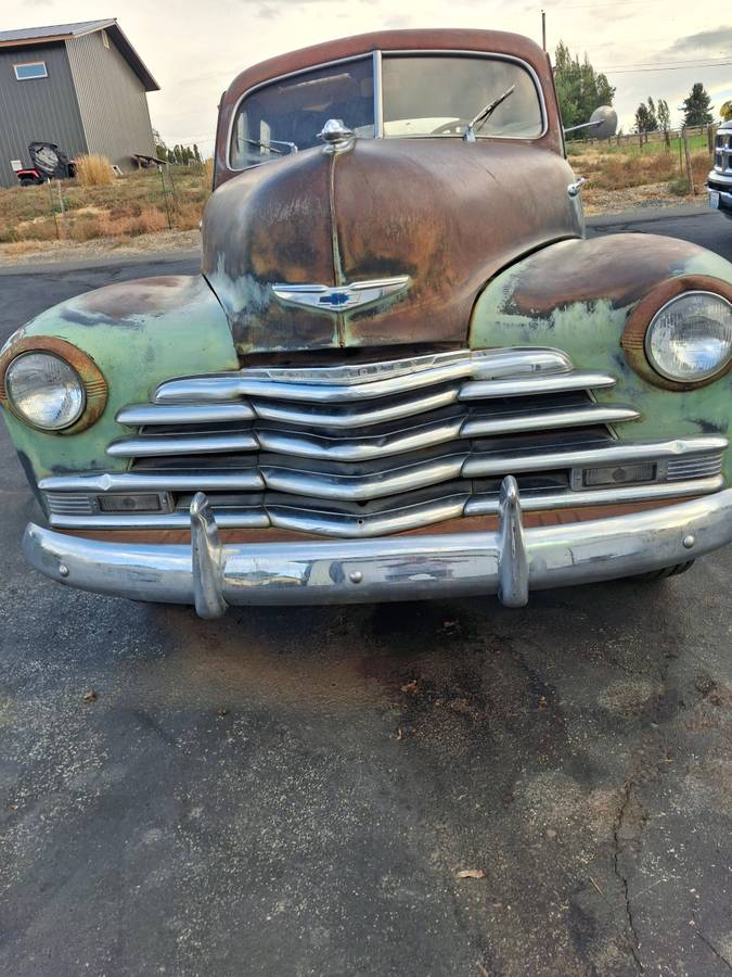 Chevy-fleetline-sedan-1948-green-4