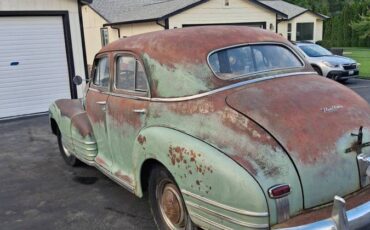 Chevy-fleetline-sedan-1948-green-7