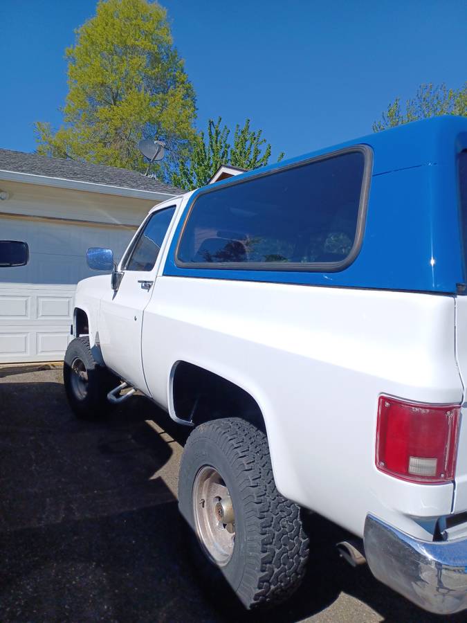 Chevy-full-size-blazer-1989-white