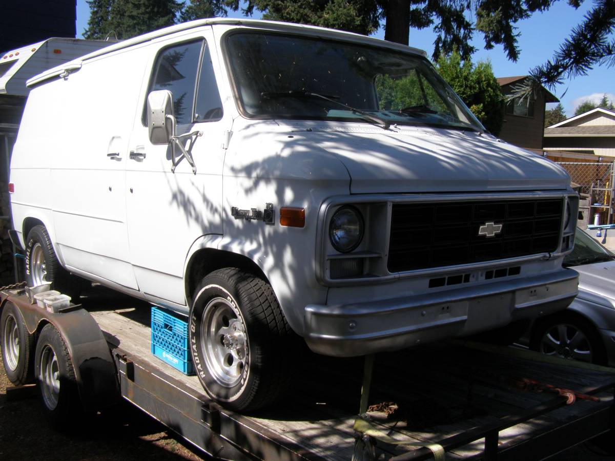 Chevy-g10-van-1979-white-1