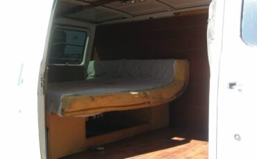 Chevy-g10-van-1979-white-4