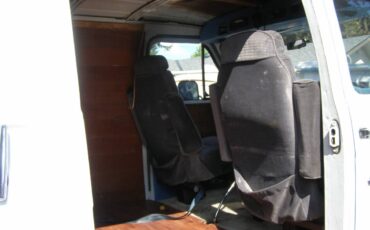 Chevy-g10-van-1979-white-5