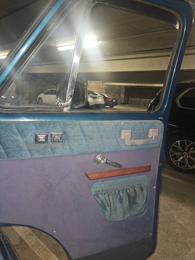 Chevy-g20-1992-12