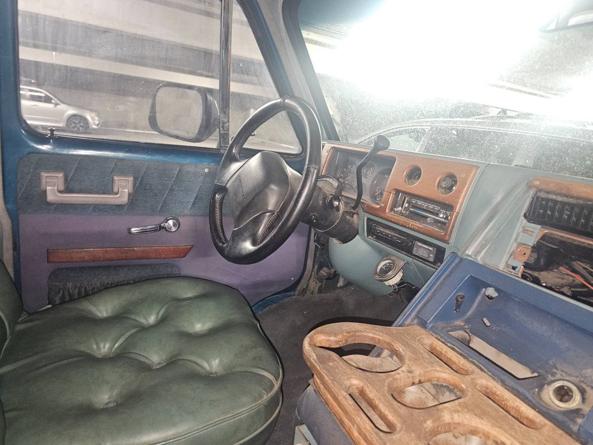 Chevy-g20-1992-8