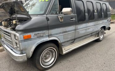 Chevy-g20-van-1985-silver-3