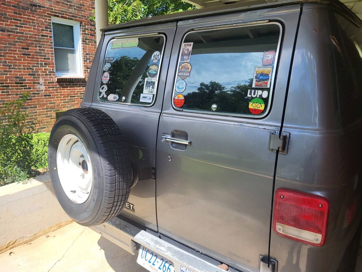 Chevy-g20-van-1990-grey-4