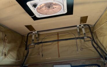 Chevy-g20-van-diesel-1983-brown-6