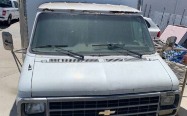 Chevy-g30-14-box-van-1995