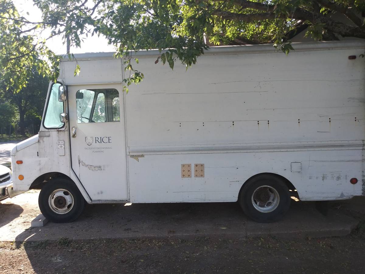Chevy-grumman-1985