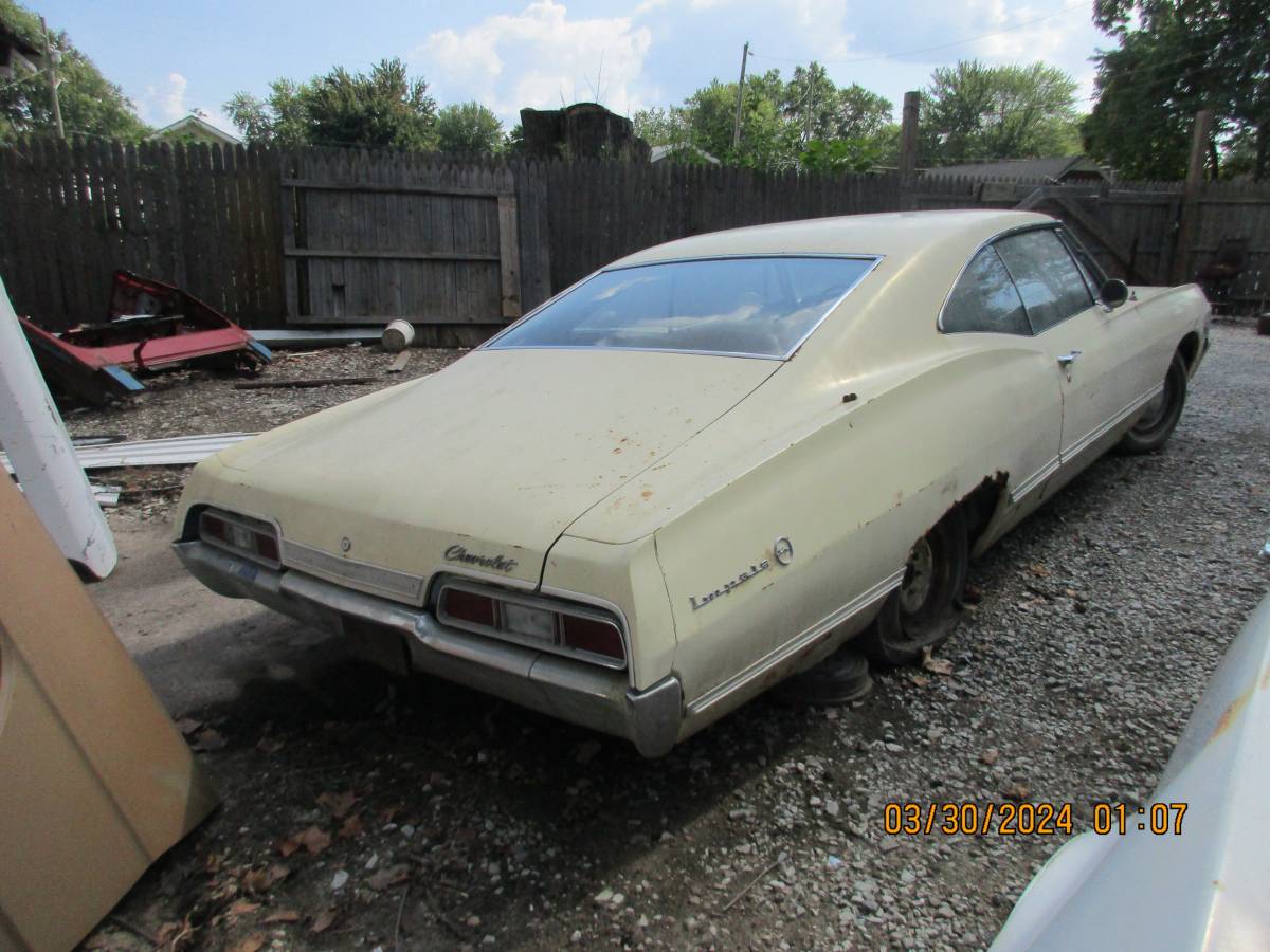Chevy-impala-1967-white-2