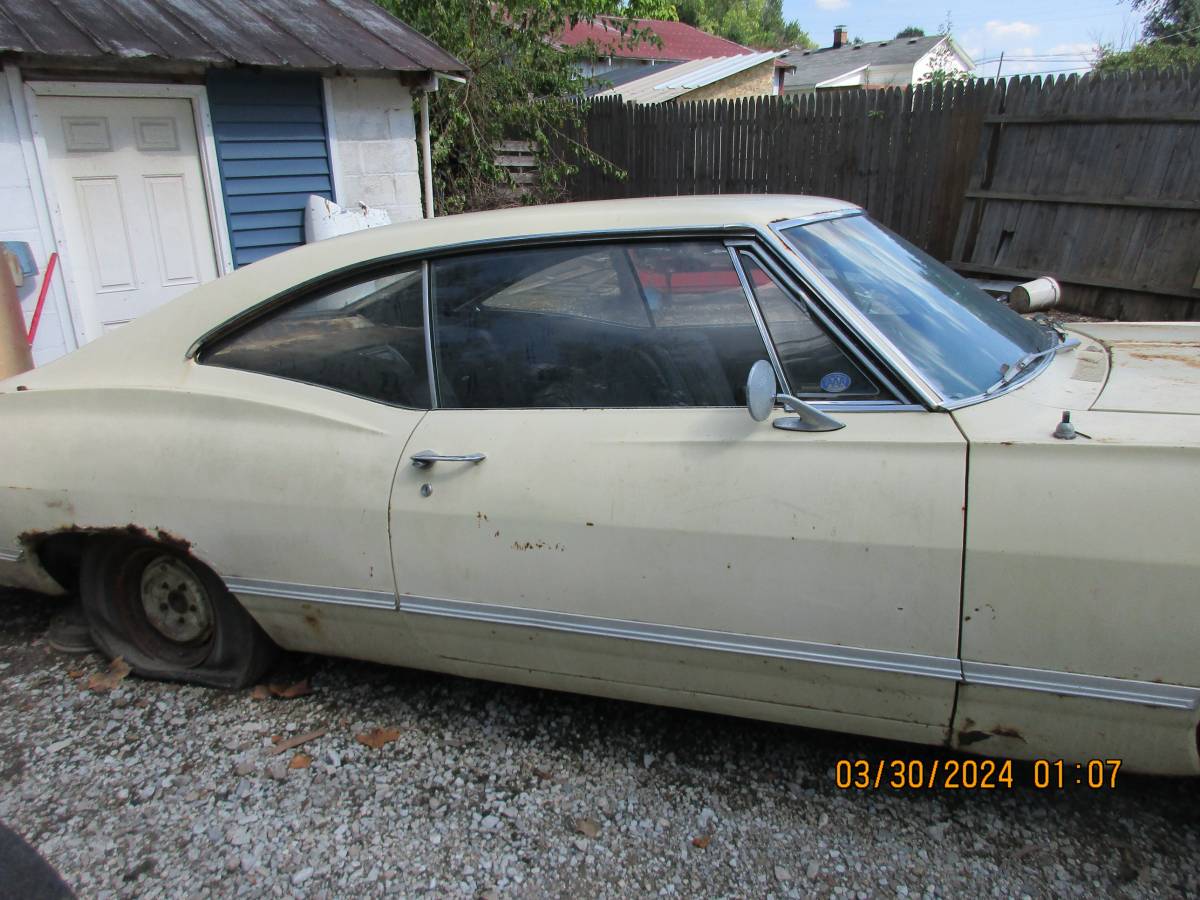 Chevy-impala-1967-white-4