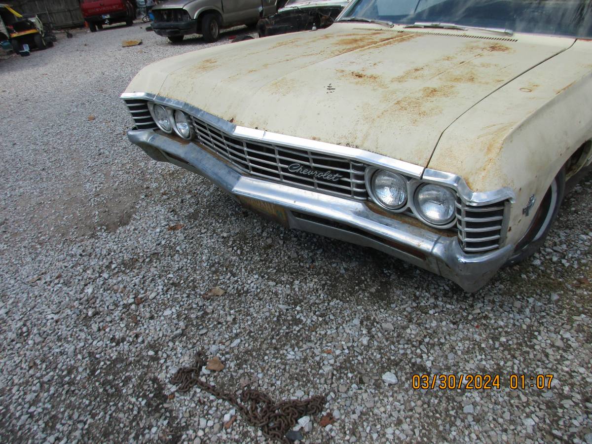 Chevy-impala-1967-white-9